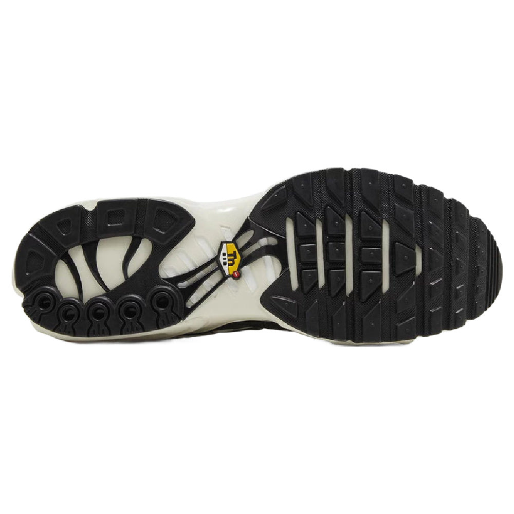 Nike | Unisex Air Max Plus TNS (Panda)