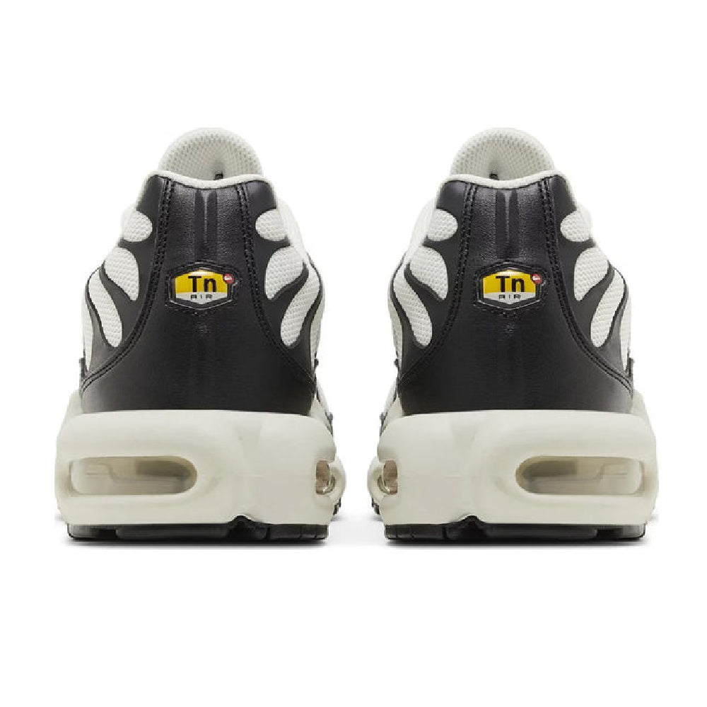 Nike | Unisex Air Max Plus TNS (Panda)