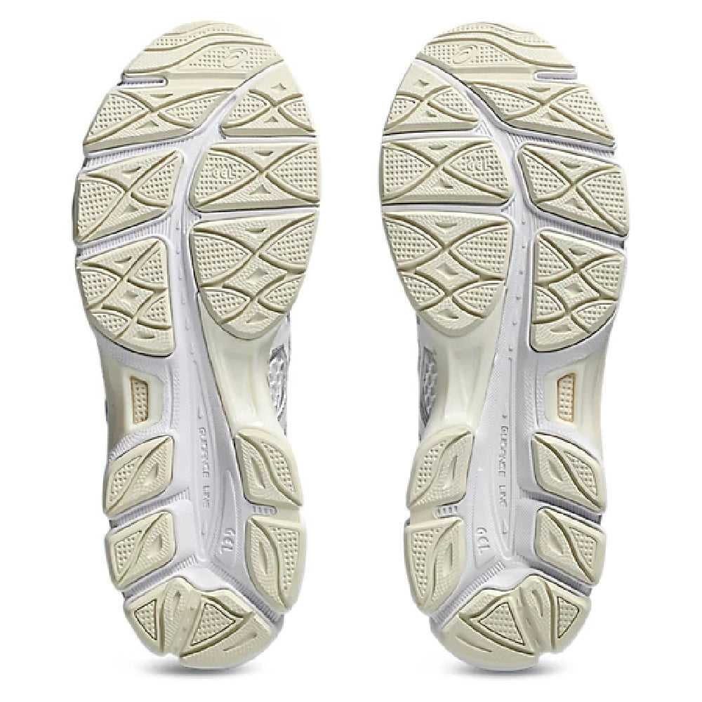 Asics | Unisex Gel-Cumulus 16 (White Silver/Pink)