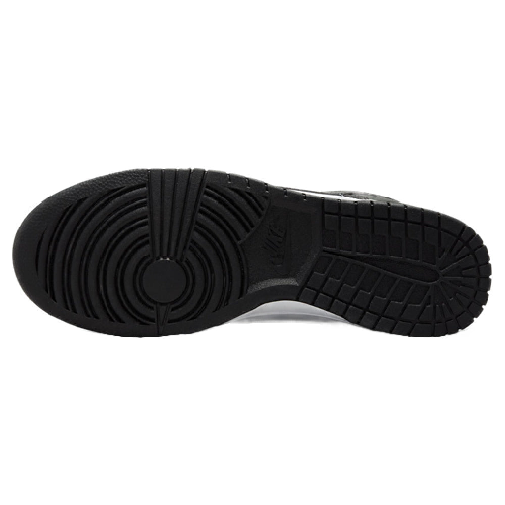 Nike | Unisex Dunk Low SB 'Panda' (Black/White)